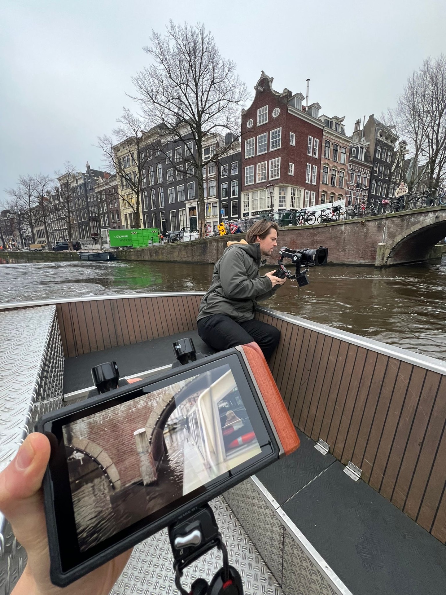 Behind the scenes 1